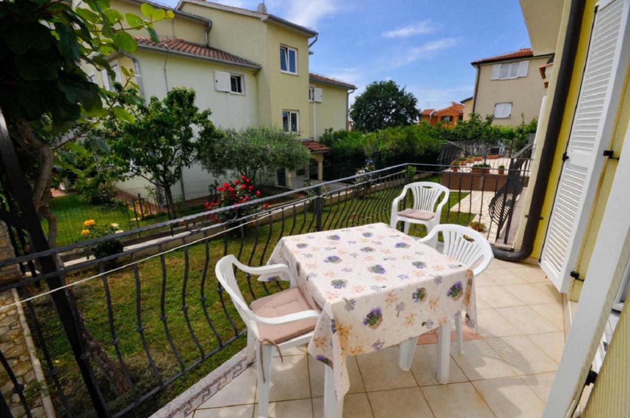 Ana M Apartments Новиград Экстерьер фото