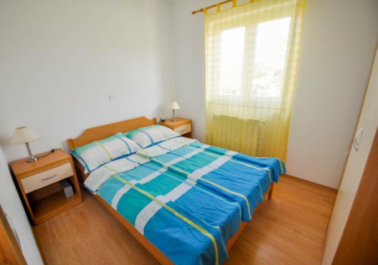 Ana M Apartments Новиград Экстерьер фото