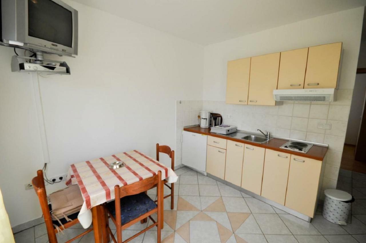 Ana M Apartments Новиград Экстерьер фото